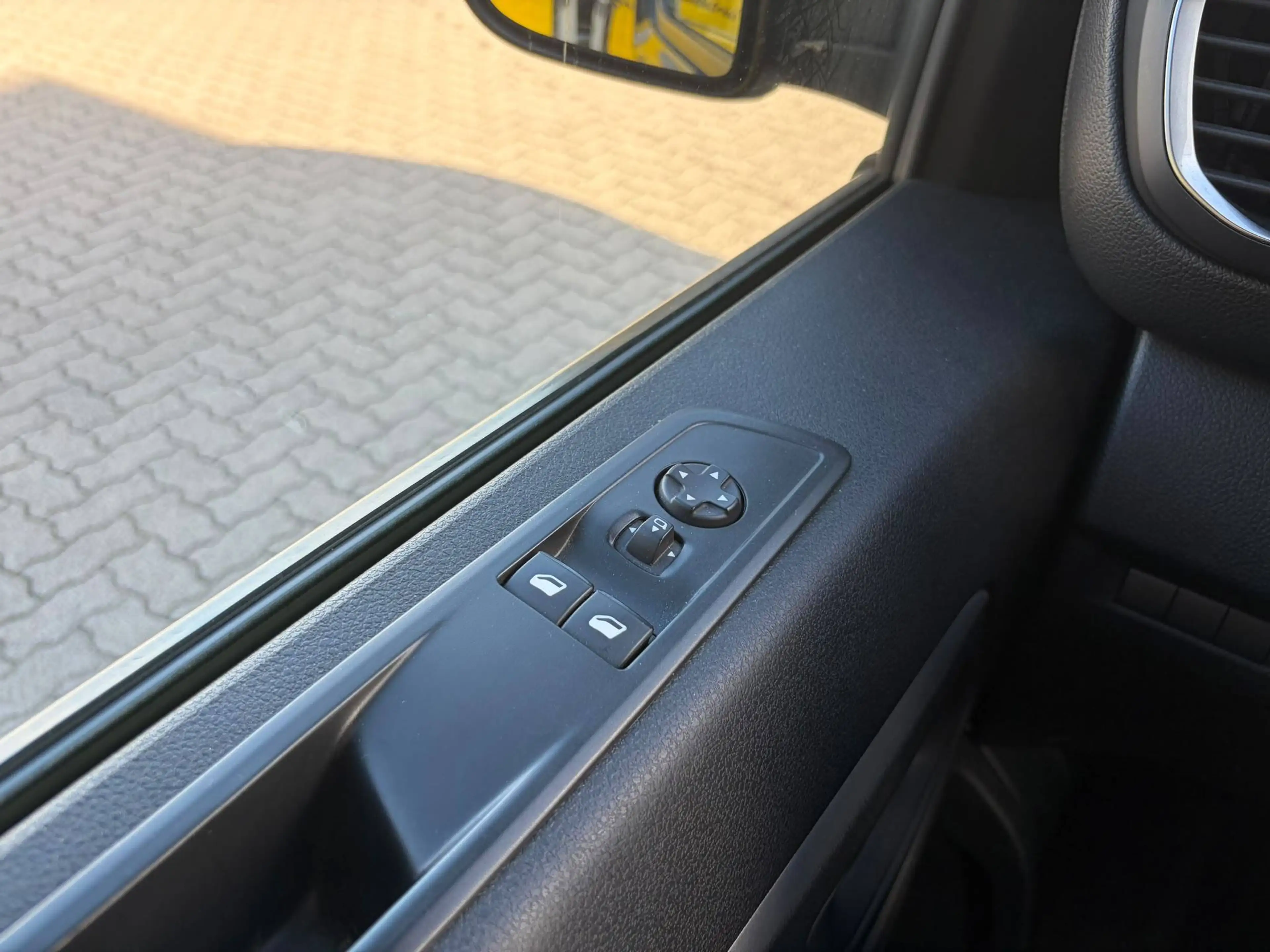 Opel Zafira Life Tourer M (L2) Leder -7 Sitzer / AHK / Panorama Dach — photo 15