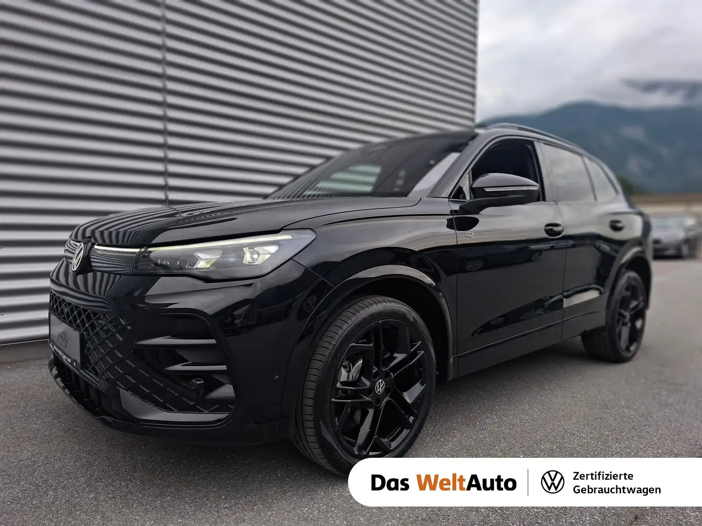 Volkswagen Tiguan Sport TDI 4MOTION DSG Schwarz - 1
