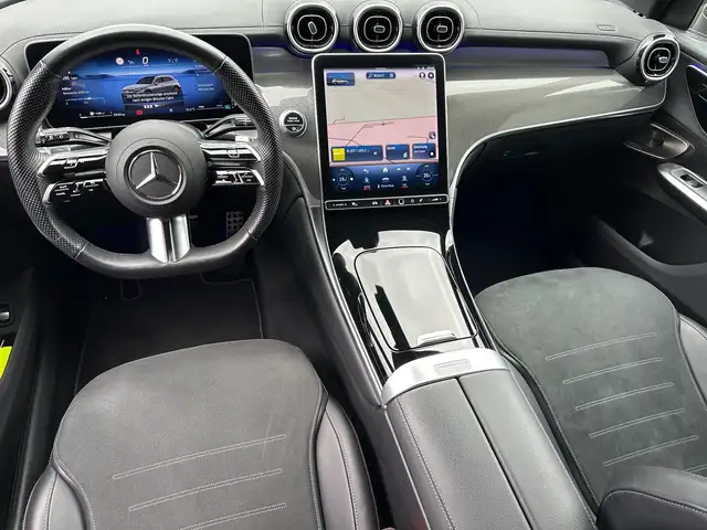 Mercedes-Benz 220 view 15