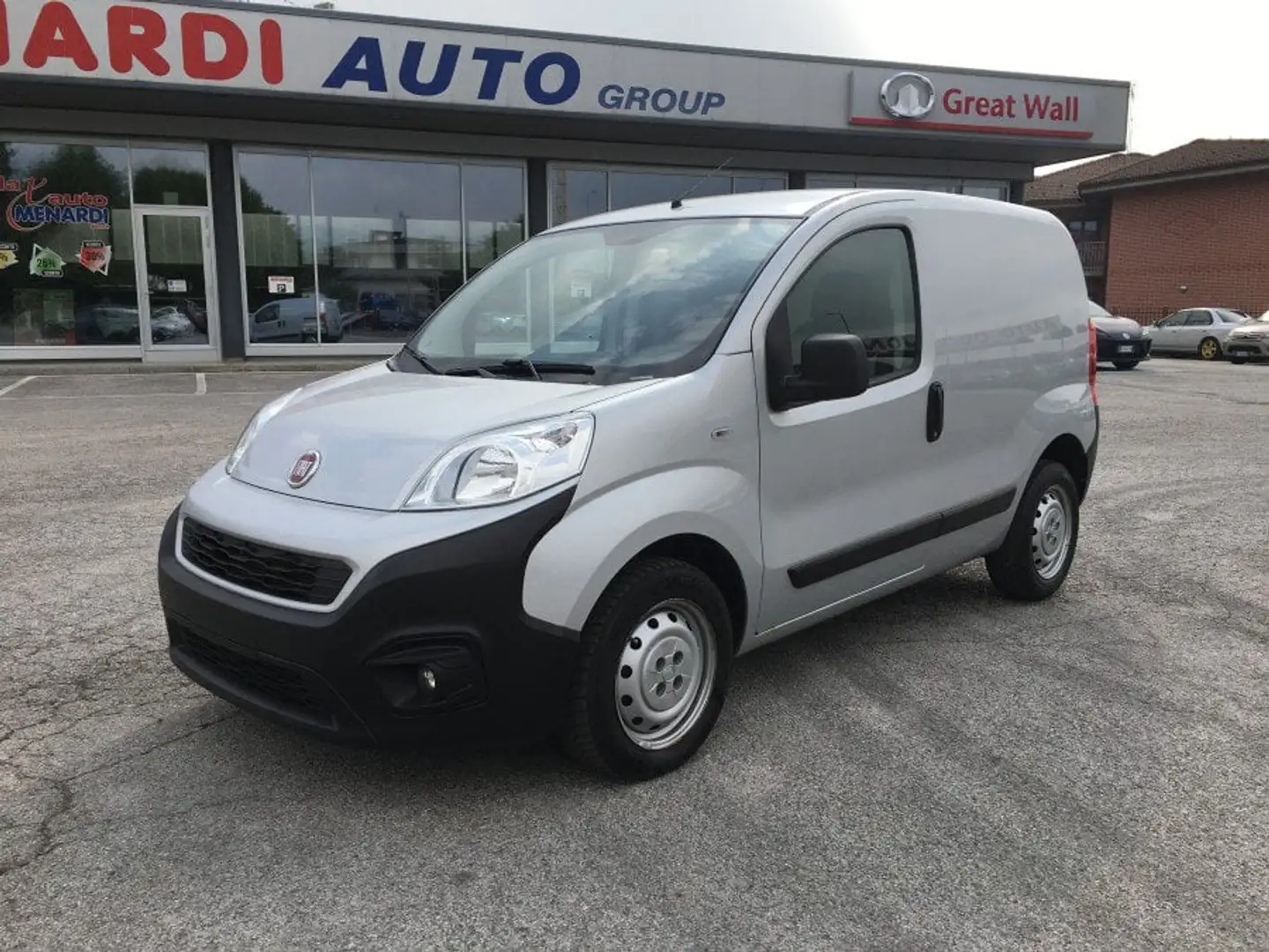 Fiat Fiorino 1.3 Mjt 80cv Cargo SX NAVI * SOLO 43 MILA KM Plateado - 2