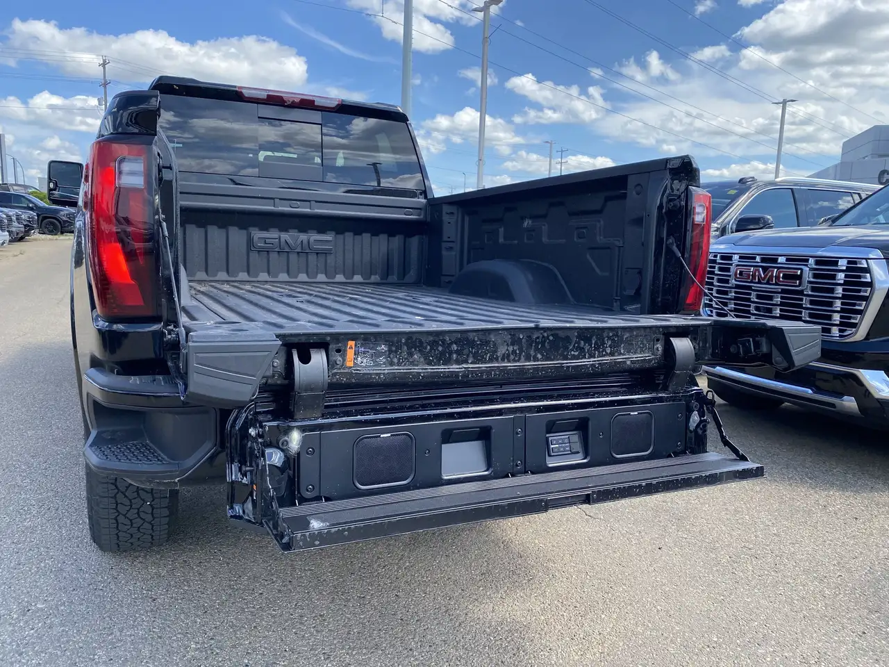 GMC Sierra 3500HD fotografie GMC Sierra 3500HD