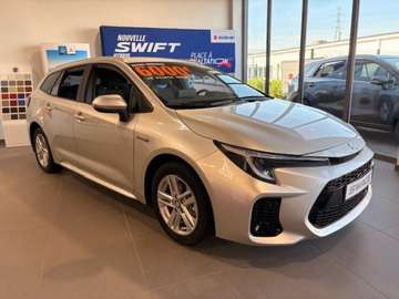 1.8 Hybrid 140ch Pack MY24