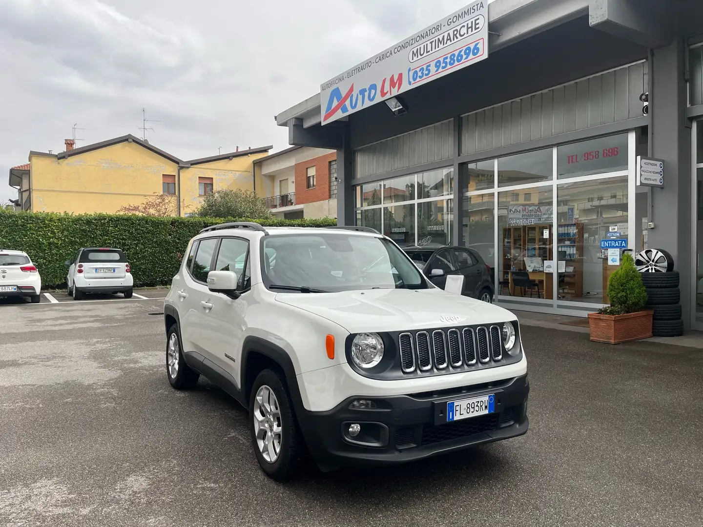 Jeep Renegade 1.6 e-torq evo Sport fwd 110cv Bianco - 1