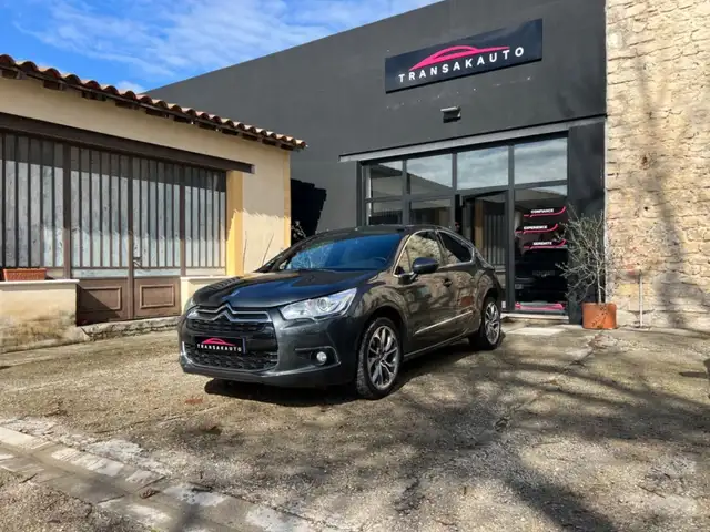 Citroen DS4 THP 200 Sport Chic / ENTRETIENS / GARANTIE 3 mois
