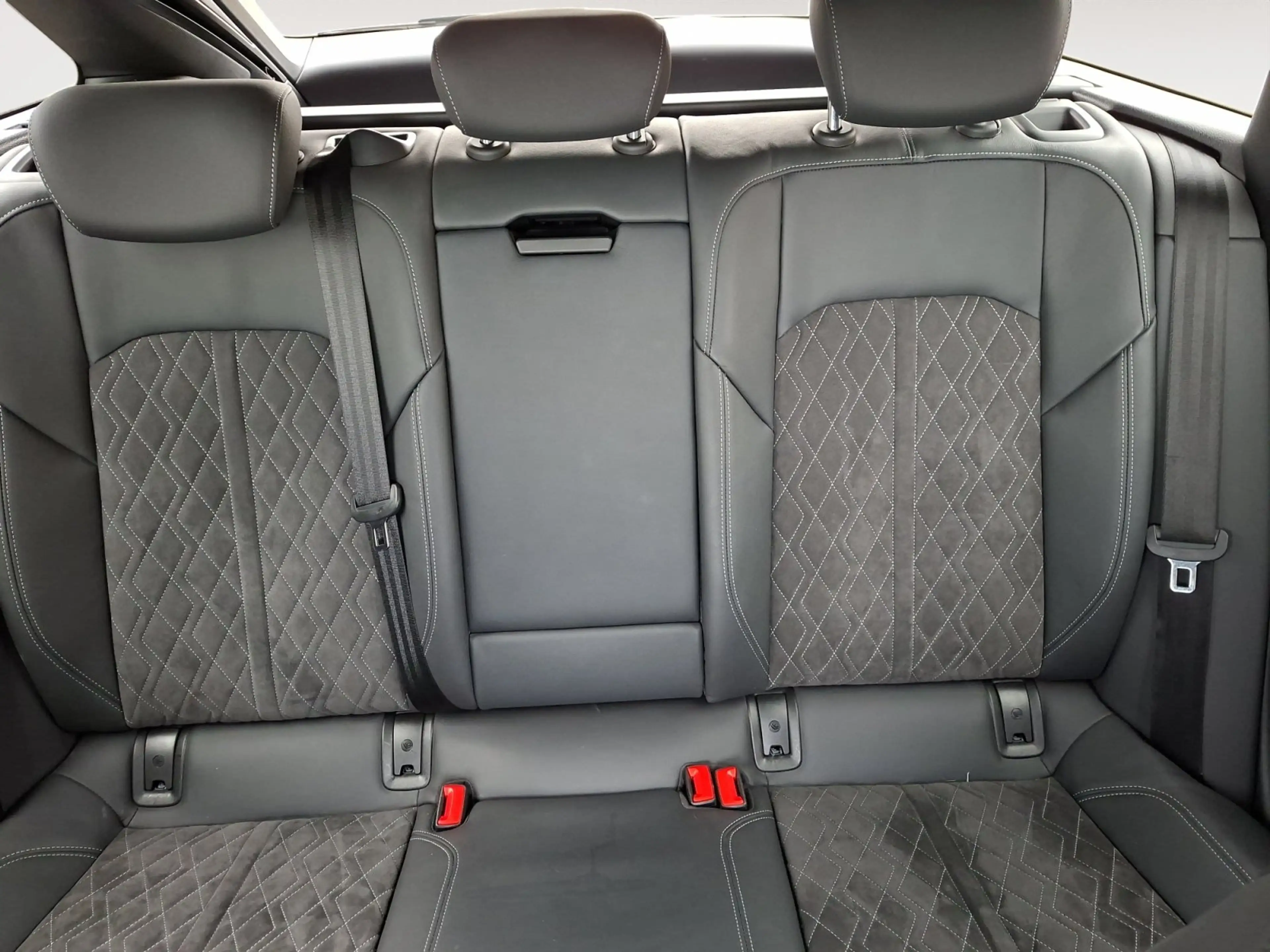 Audi S6 Avant 3.0 TDI quattro Matrix Luft Kamera 21 — photo 8