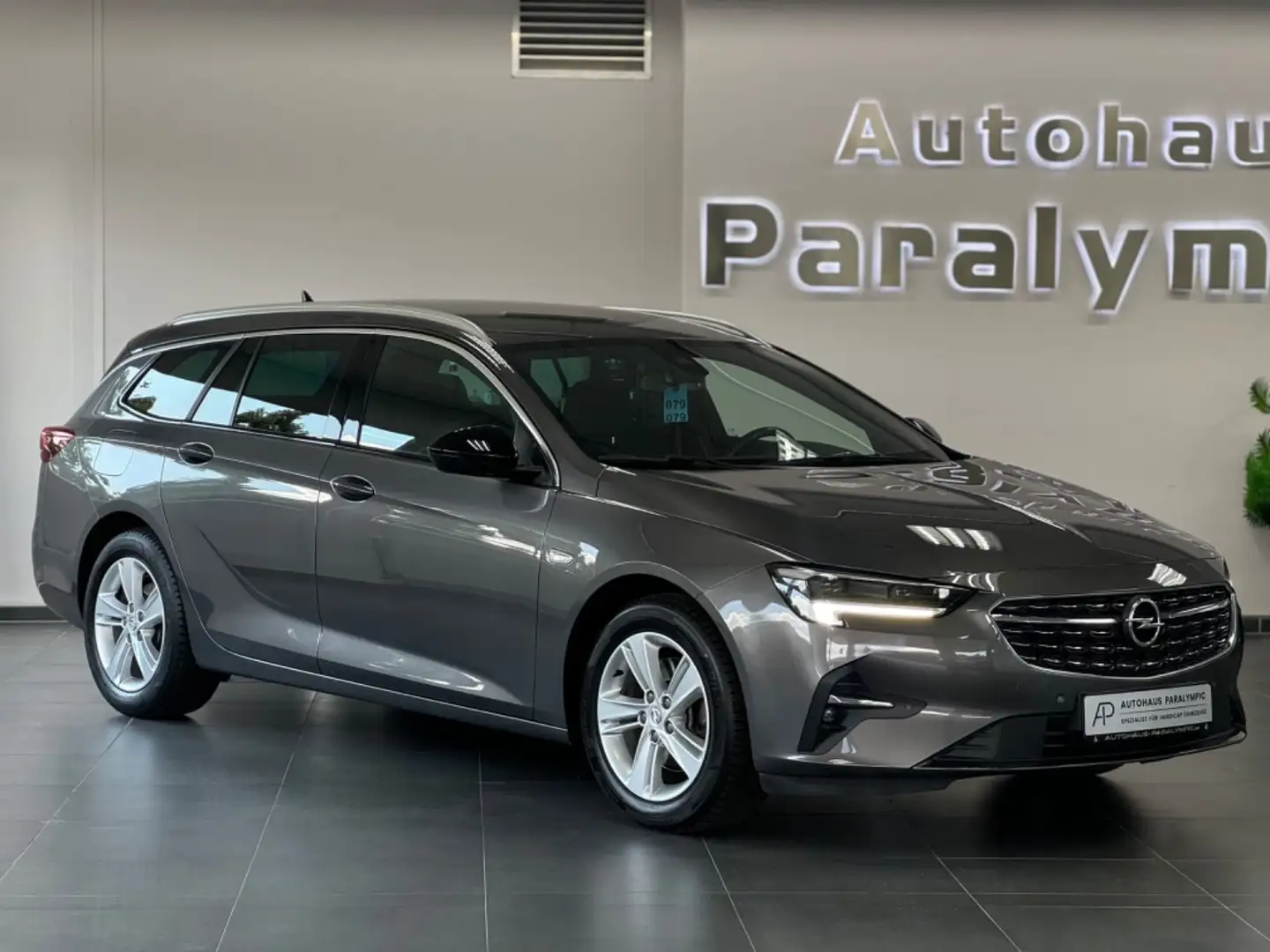 Opel Insignia B Sports Tourer Business *LED*KAM*NAVI Grau - 1
