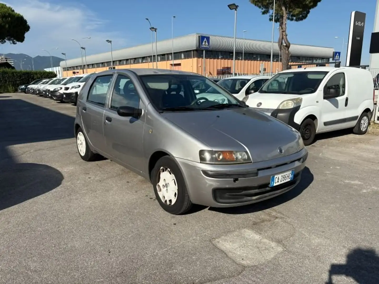 Fiat Punto 1.2 CC BENZINA 60CV Argent - 2