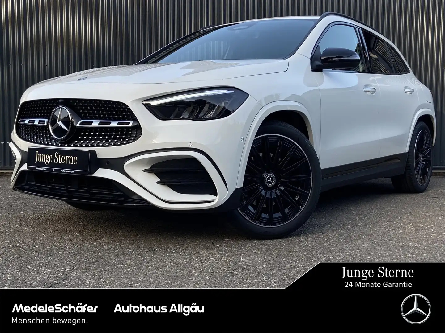 Mercedes-Benz GLA 200 GLA 200 AMG Night AHK Led Kam Keyless LenkHz Amb Weiß - 1