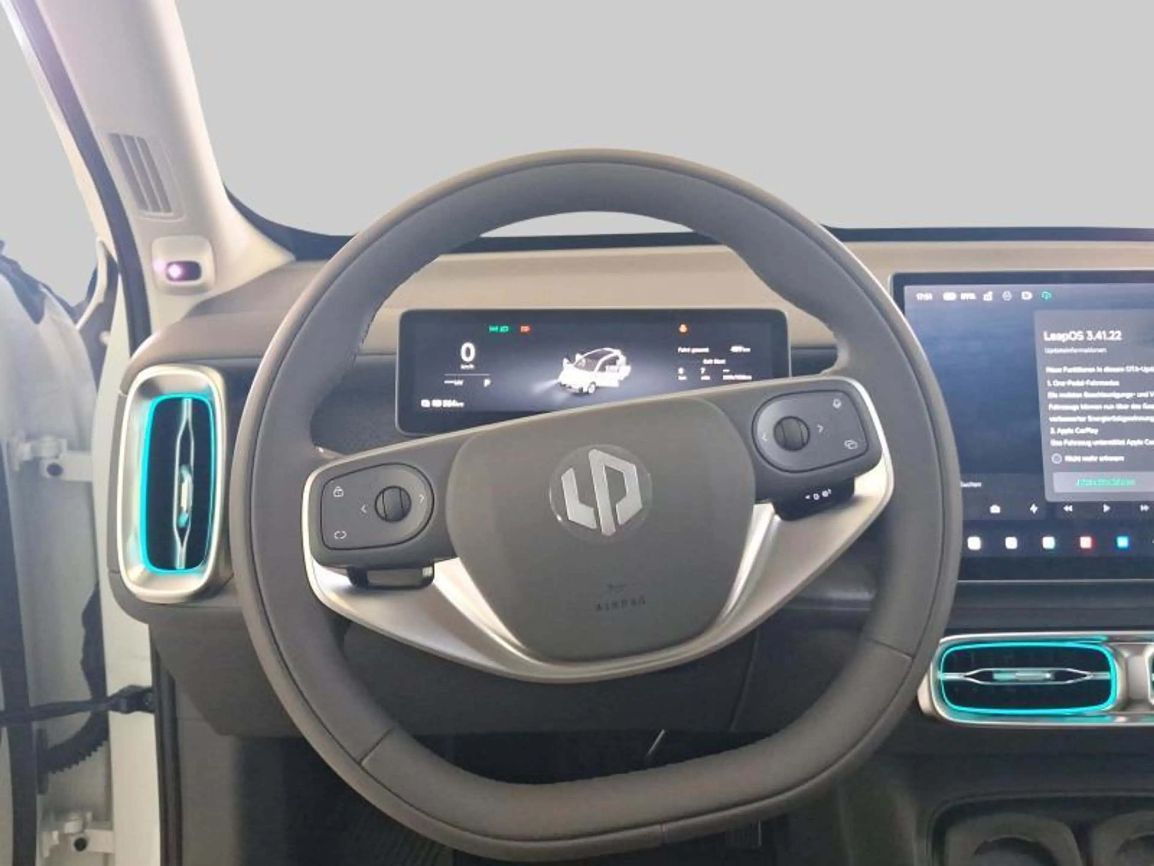 Leapmotor B10 DESIGN PRO MAX — photo 14