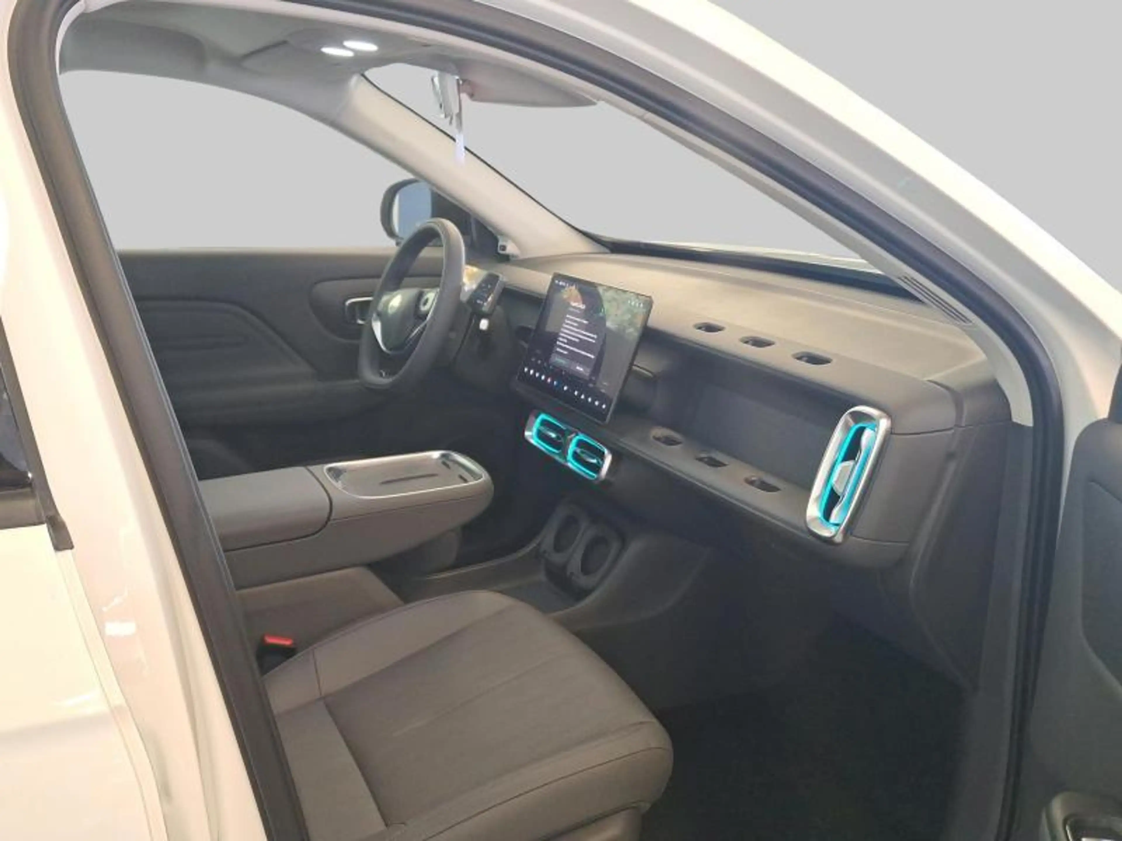 Leapmotor B10 DESIGN PRO MAX — photo 9
