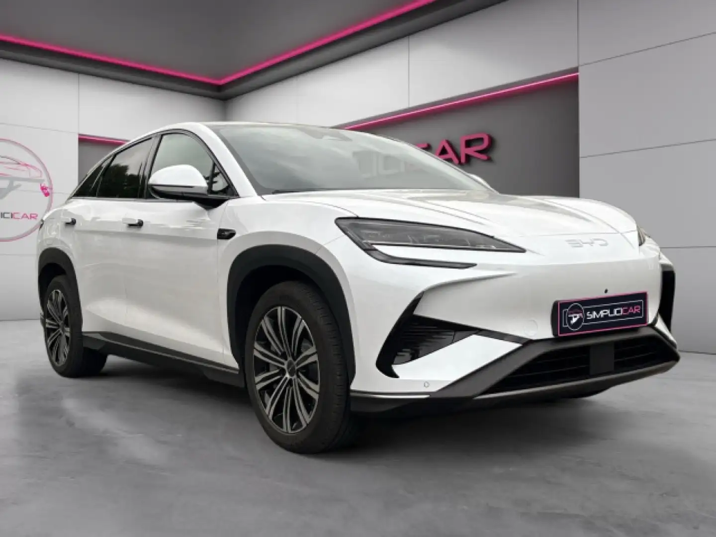 BYD Sealion 7 BYD DESIGN Blanc - 1