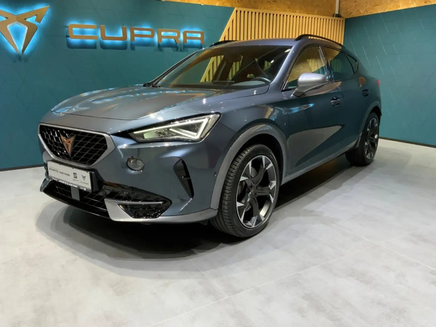 CUPRA Formentor VZ 1.4e-Hybrid DSG+ACC +AHK+Navi Gris - 2