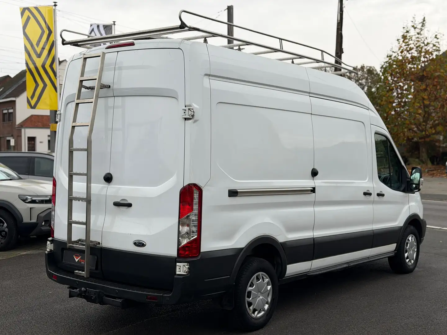 Ford Transit Transit 330 L2H3 VA Trend Blanc - 2