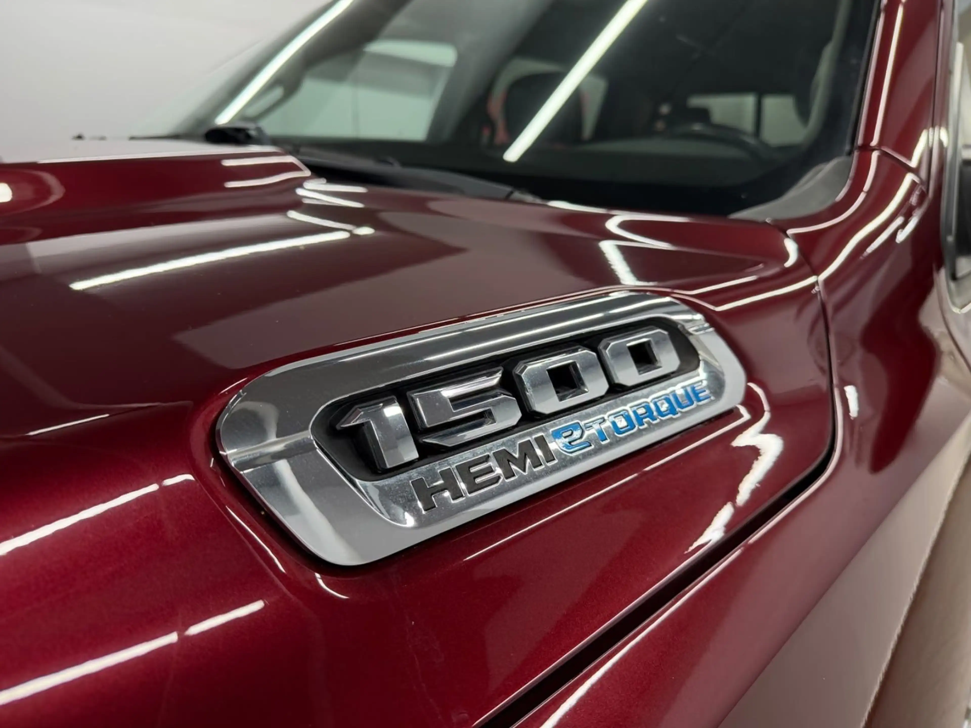 Dodge RAM 1500 HEMI 5.7 V8 eTorque 4x4 LARAMIE*Memo*SB — photo 11