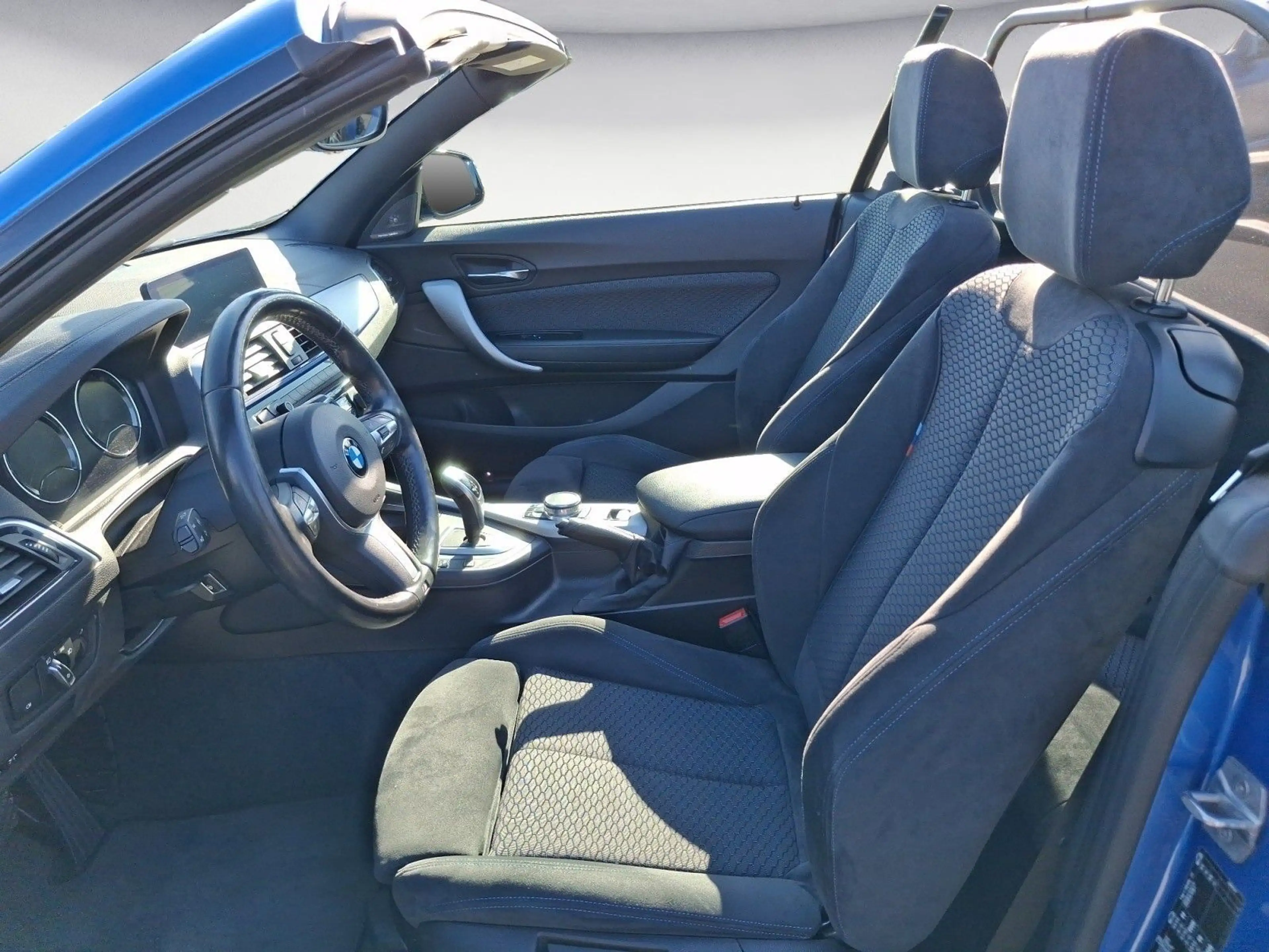 BMW 240 Steptronic Cabrio Lenkradheizung, Fernlich — photo 12