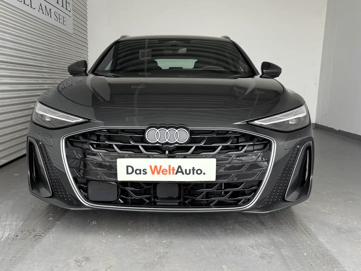 Audi A6 quattro TDI 150 kW Grau - 2