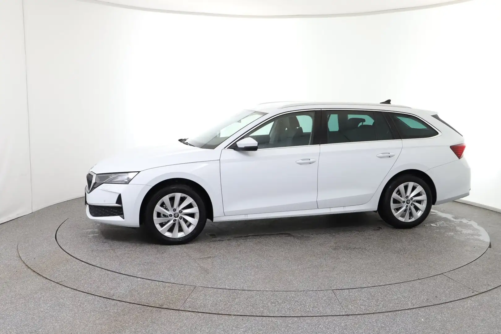 Skoda Octavia Selection TDI DSG Weiß - 2