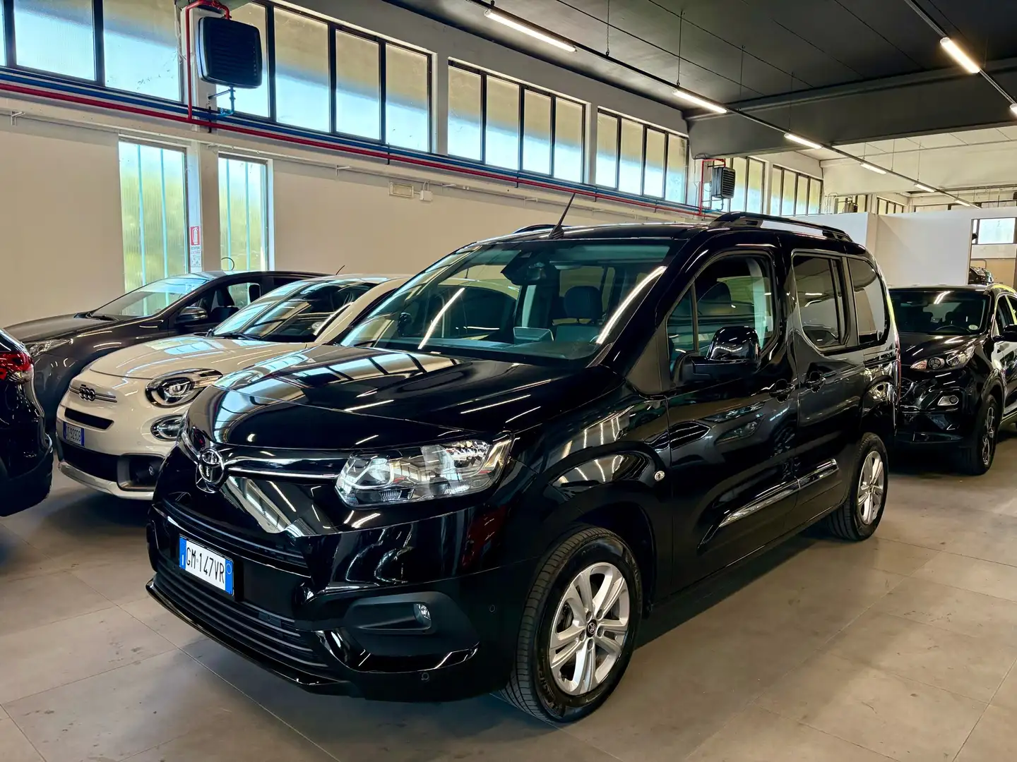 Toyota Proace City Verso Short Executive GARANZIA 8 ANNI Noir - 1