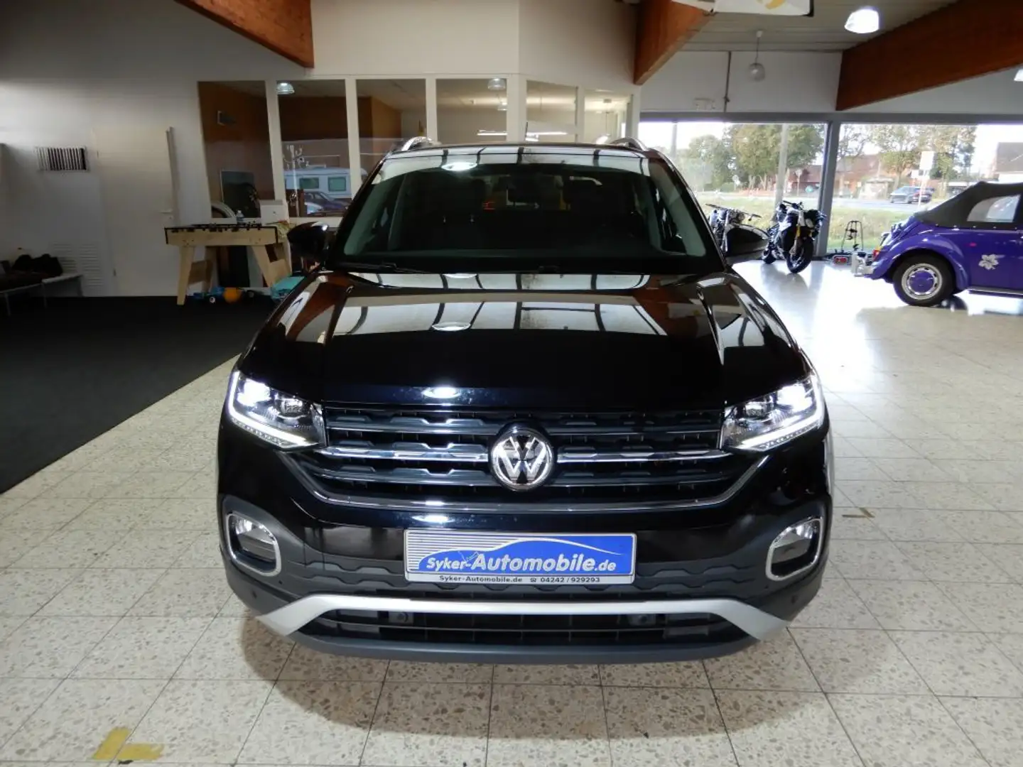 Volkswagen T-Cross 1.0 TSI OPF Style LED , Navi , Sitzheizu Schwarz - 2