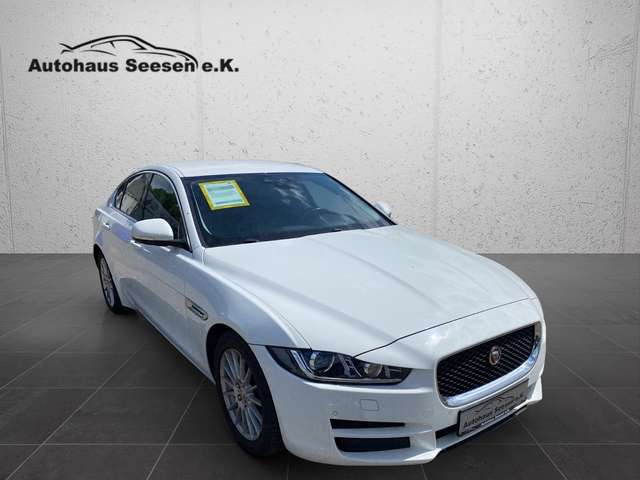 Imagine Jaguar XE Prestige*Leder*Navi*Xenon*AHK*
