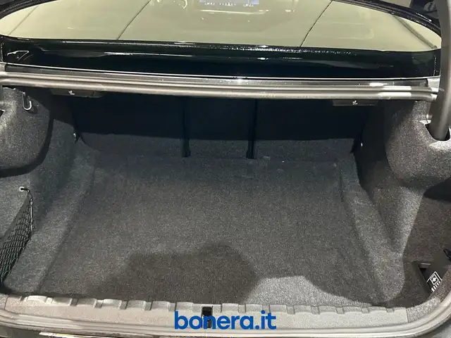 BMW 4 Series view 13