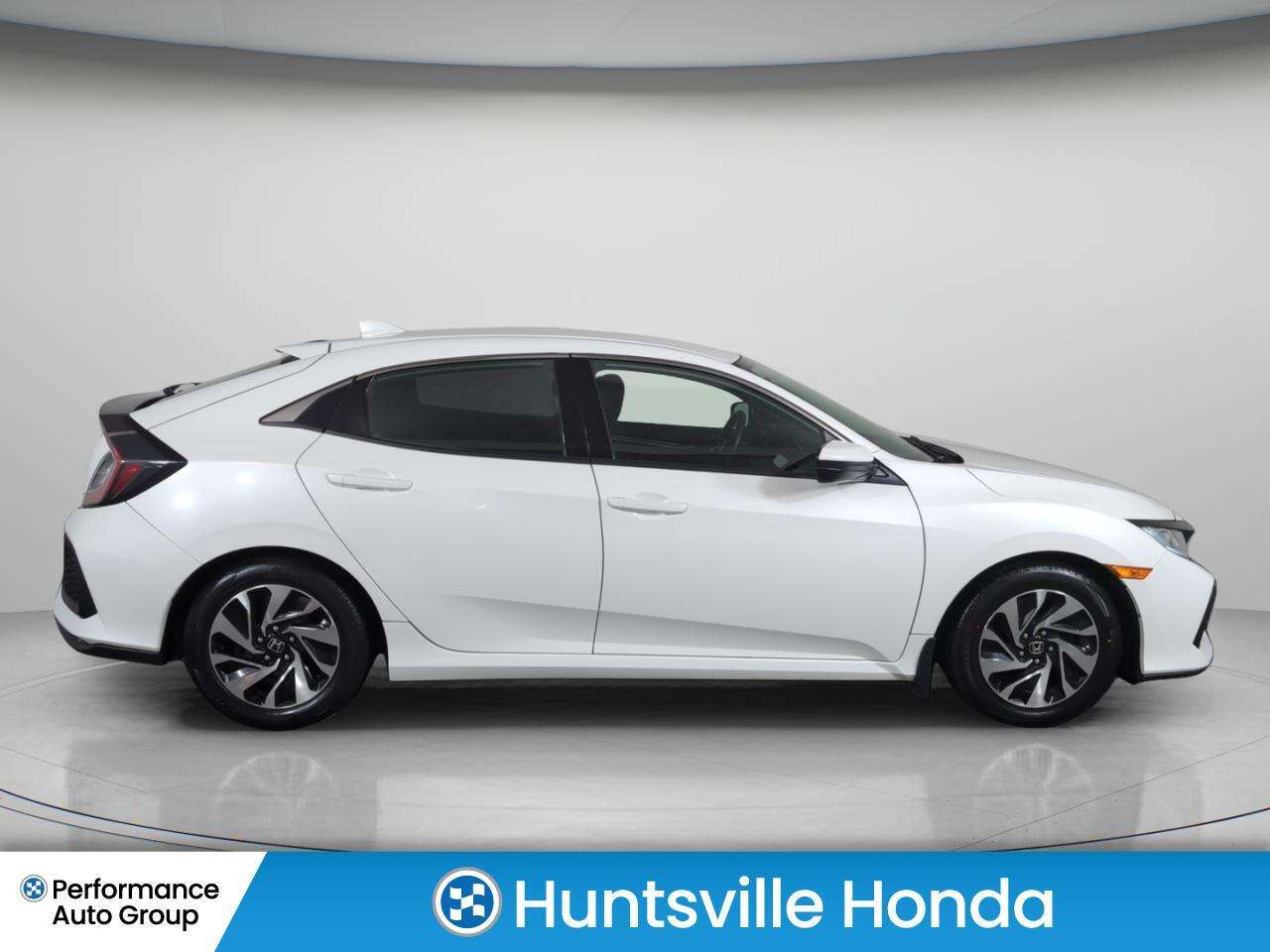 2017 Honda Civic LX | LOW KM | HEATED SEATS — снимка 1