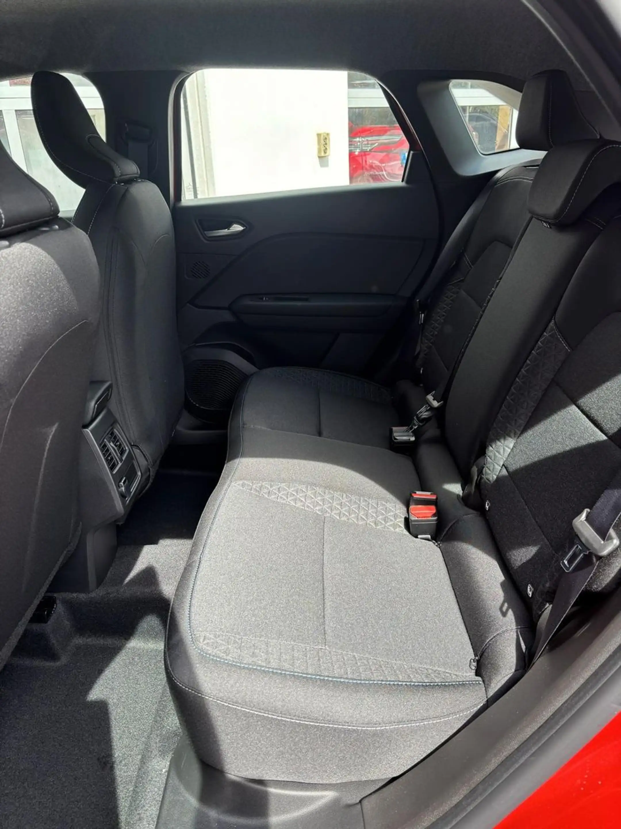 Mitsubishi Grandis 1.3 Diamant PLUS — photo 13