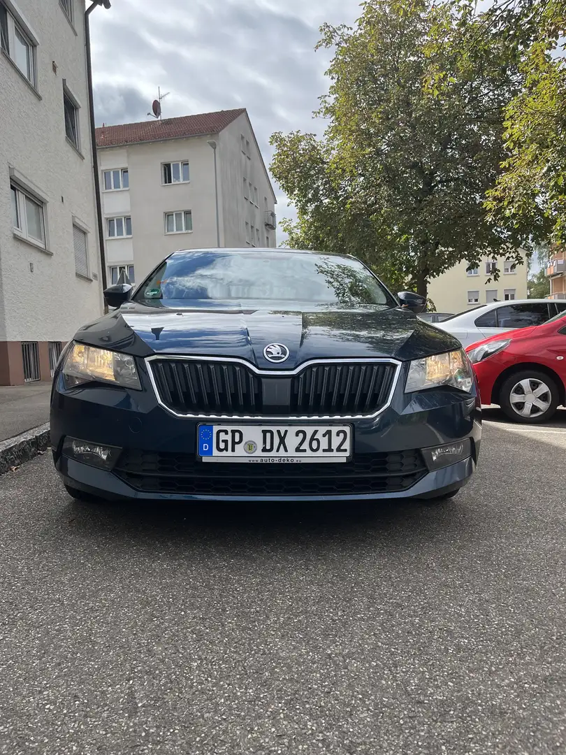Skoda Superb 2.0 TDI DSG Active - 2
