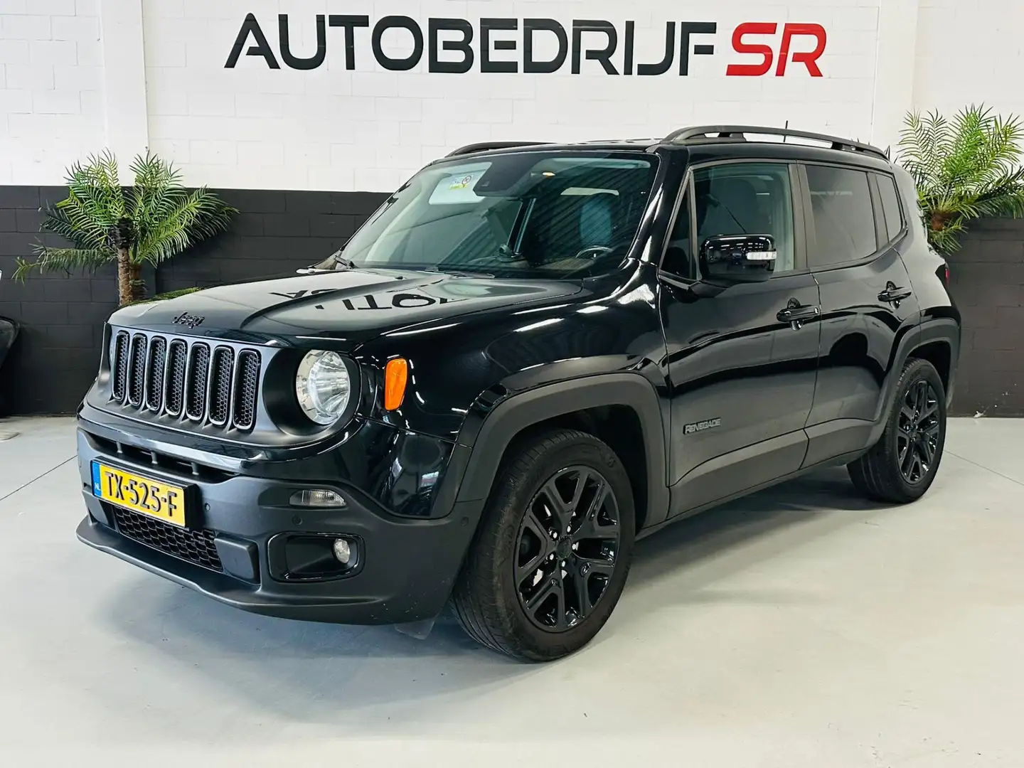 Jeep Renegade 1.4 MultiAir Night Eagle II Limited NAP! 1e Eigena Noir - 2