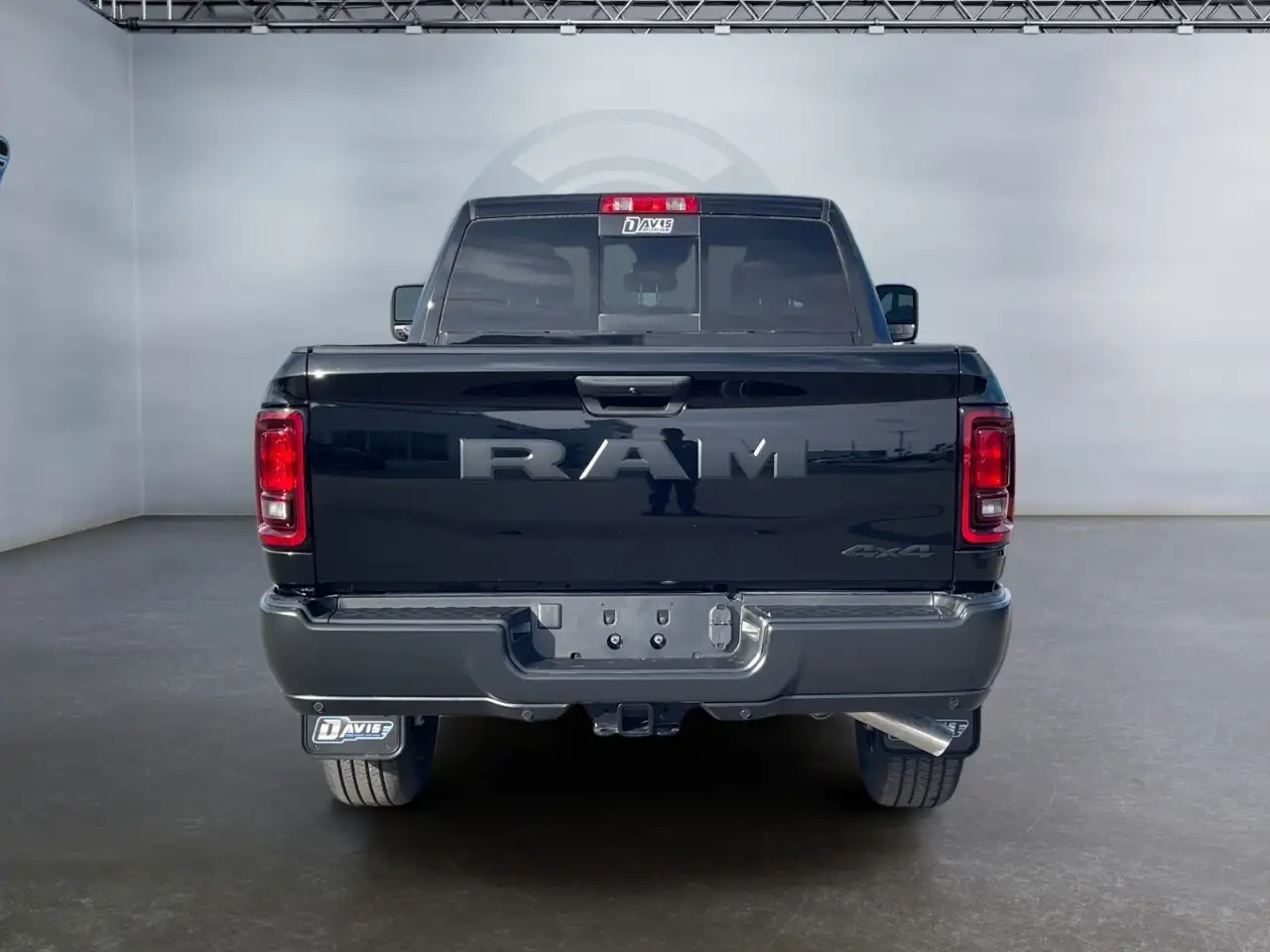 RAM 2500 снимка RAM 2500