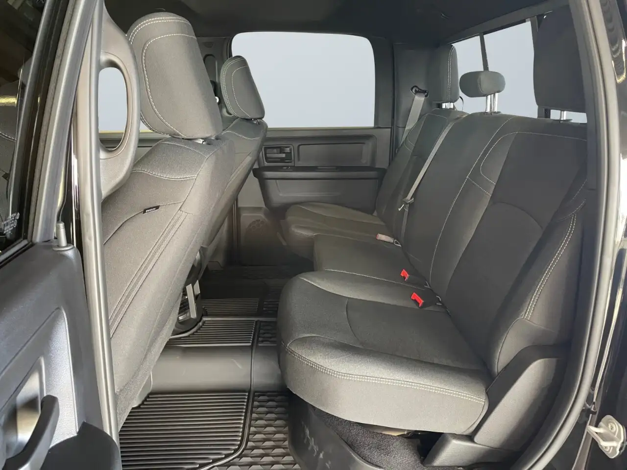 RAM 2500 снимка RAM 2500
