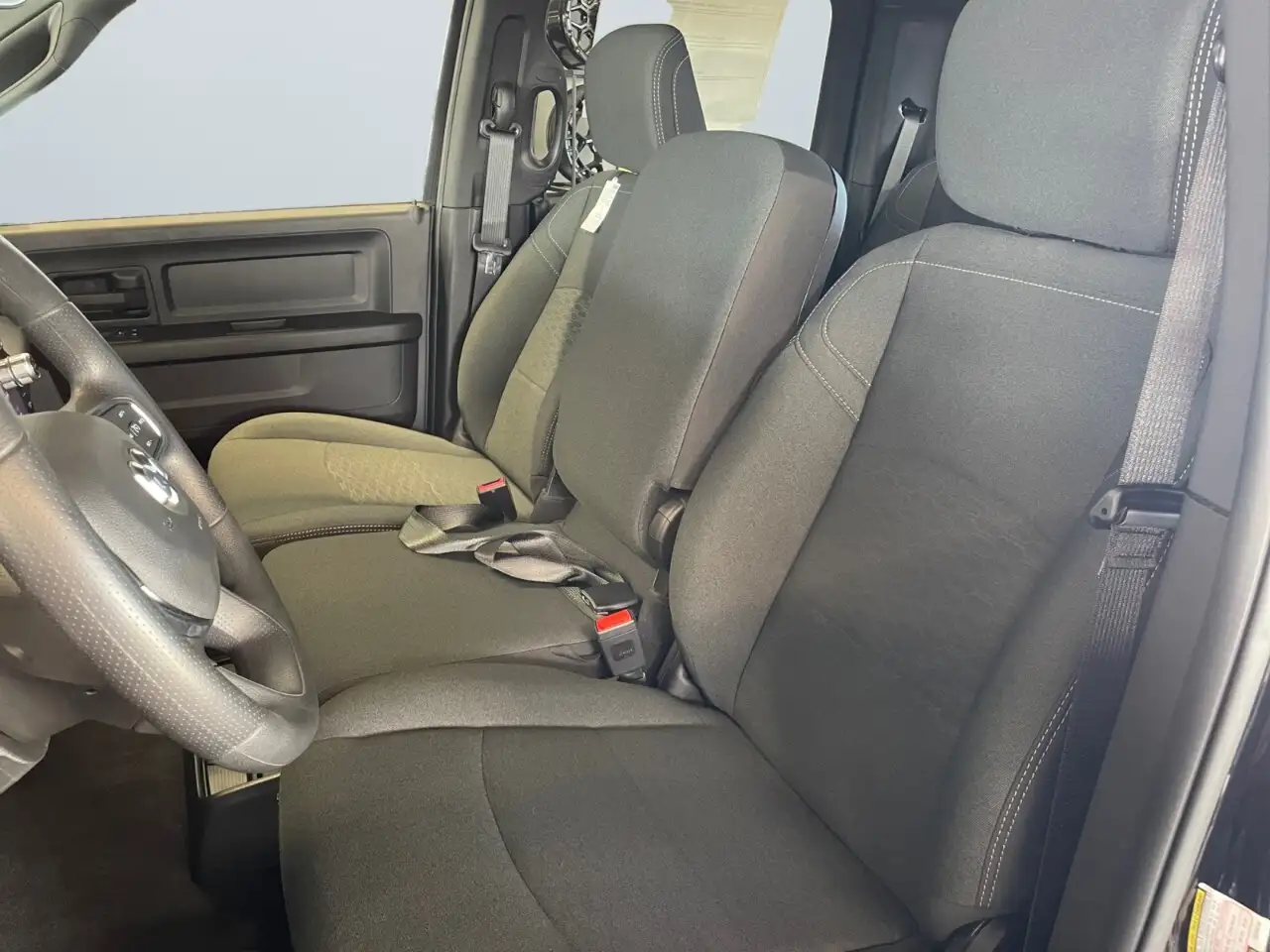 RAM 2500 снимка RAM 2500