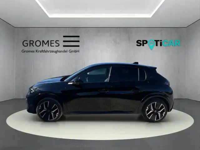 Peugeot 208 view 6