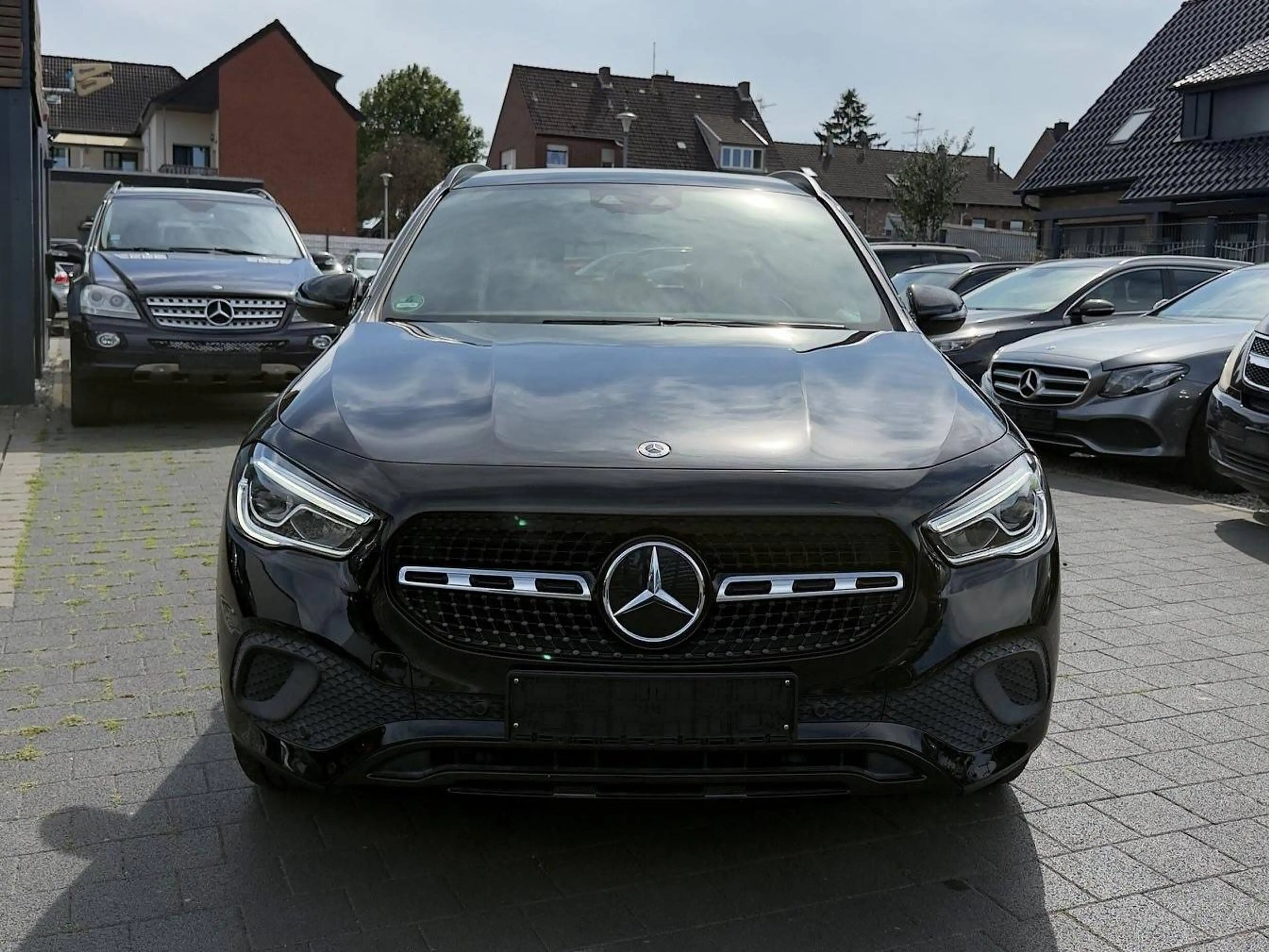 Mercedes-Benz GLA 250 GLA 250 4Matic (247.747) — photo 2