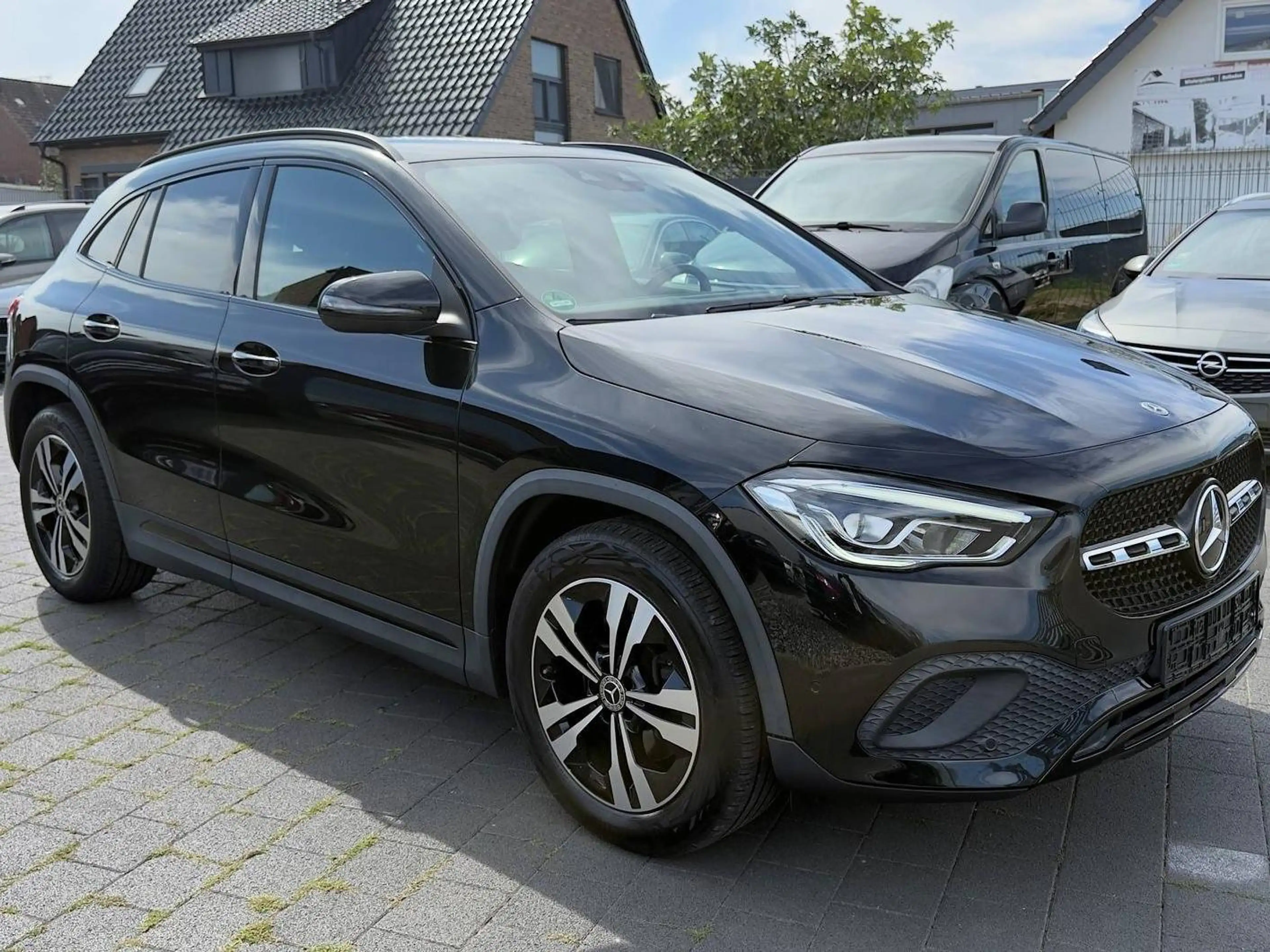 Mercedes-Benz GLA 250 GLA 250 4Matic (247.747) — photo 3