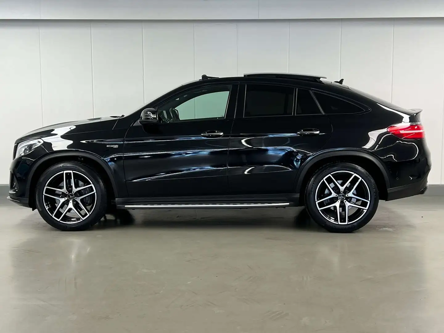 Mercedes-Benz GLE 43 AMG COUPE 4-MATIC CARBONE FULL OPTIONS Noir - 2