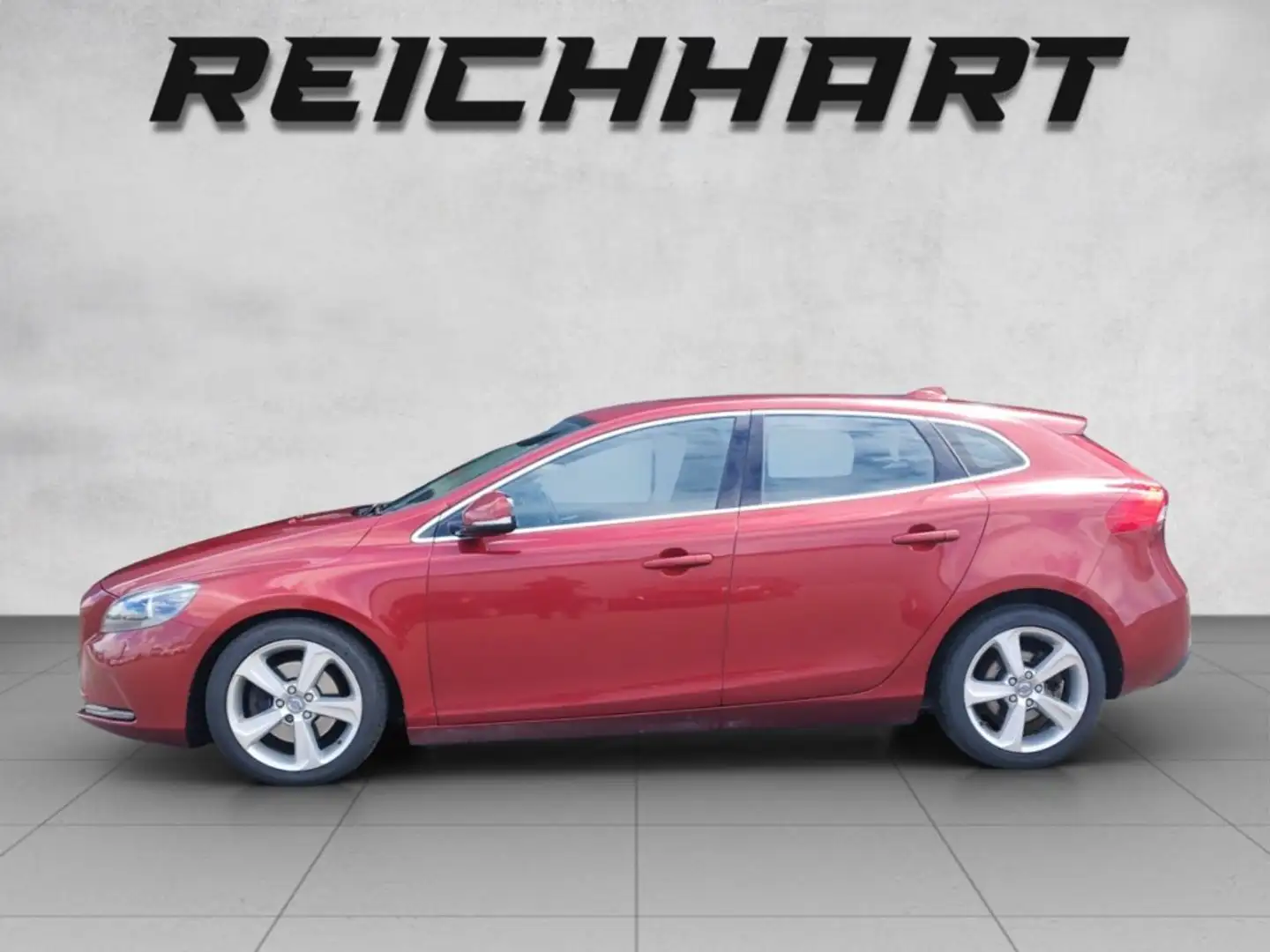 Volvo V40 D2 Powershift Momentum Rot - 2