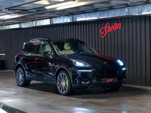 Porsche Cayenne S E-Hybrid