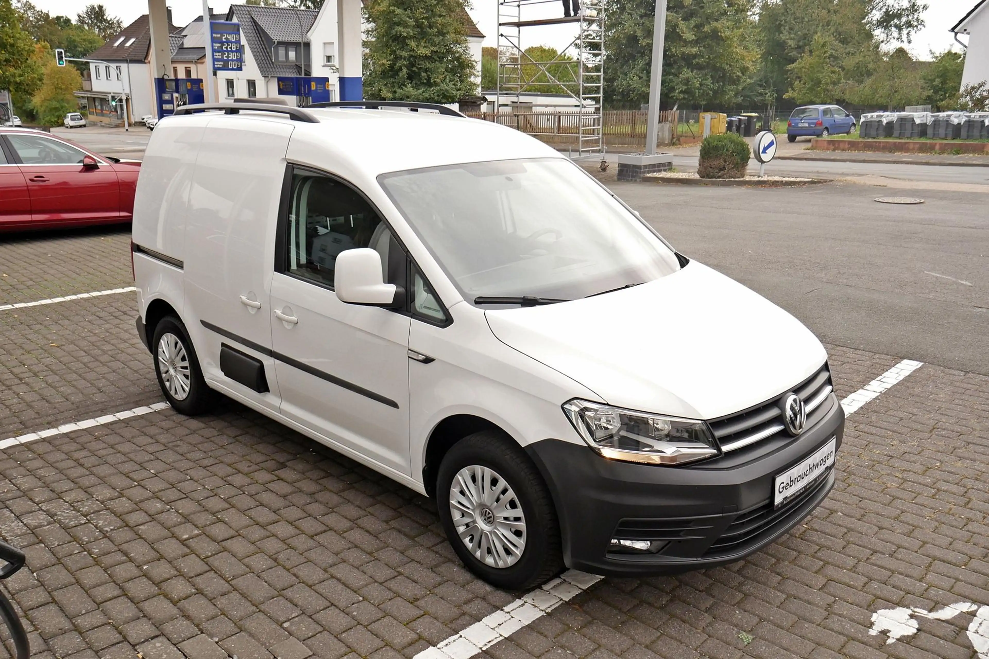 Volkswagen Caddy 2.0 TDI Kasten AHK Sortimo Regal 75 kW (102 PS)... — photo 6