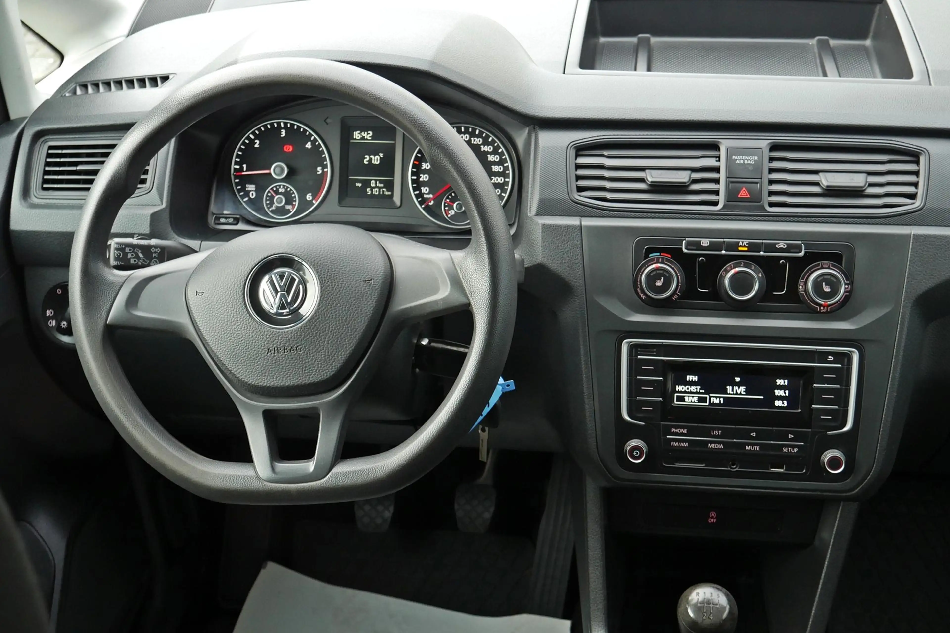 Volkswagen Caddy 2.0 TDI Kasten AHK Sortimo Regal 75 kW (102 PS)... — photo 17