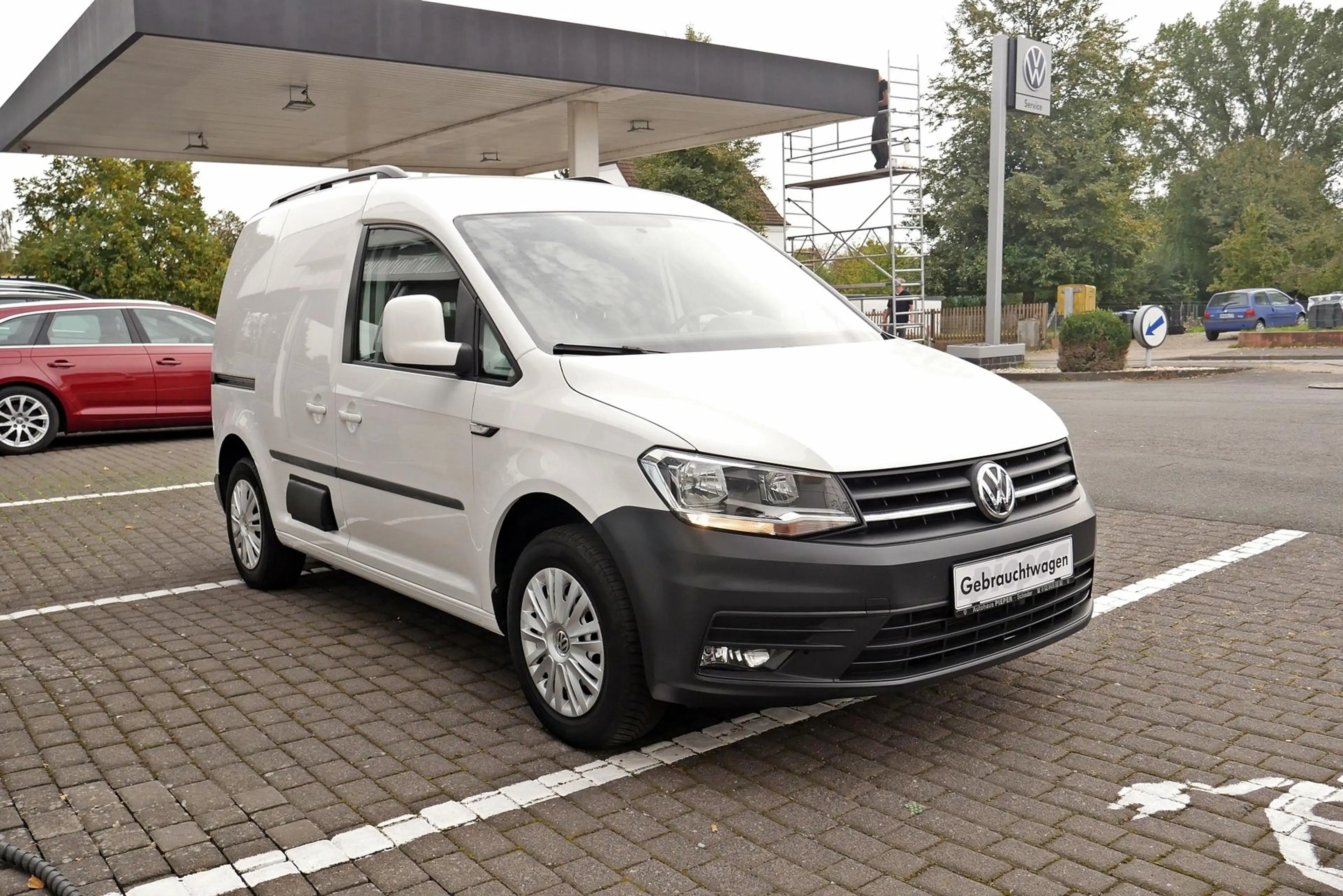 Volkswagen Caddy 2.0 TDI Kasten AHK Sortimo Regal 75 kW (102 PS)... — photo 5