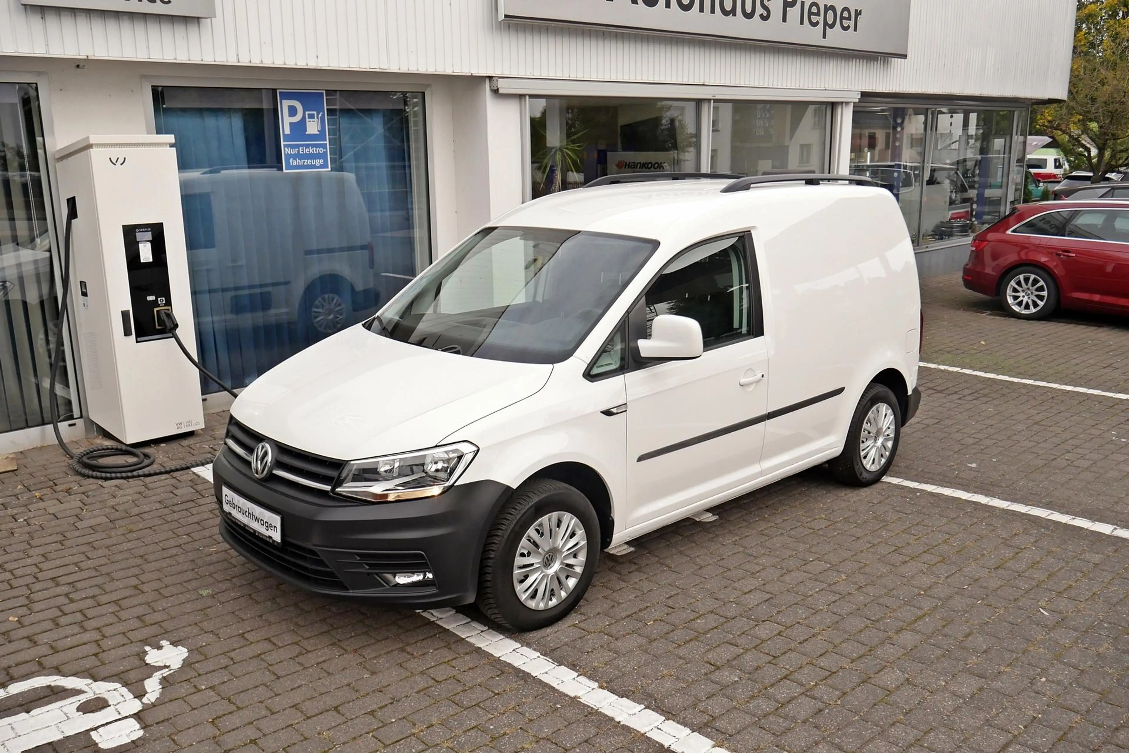 Volkswagen Caddy 2.0 TDI Kasten AHK Sortimo Regal 75 kW (102 PS)... — photo 2