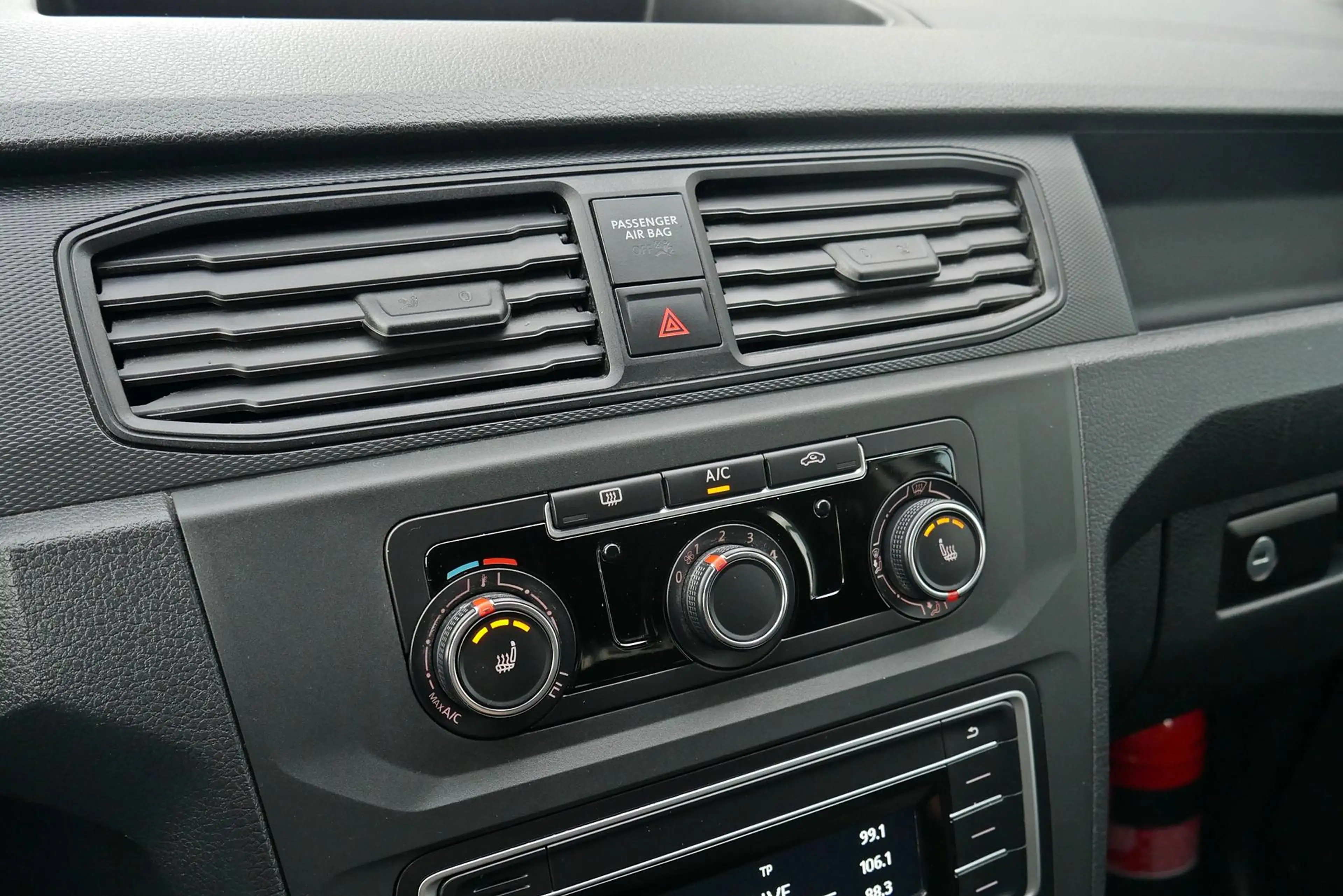 Volkswagen Caddy 2.0 TDI Kasten AHK Sortimo Regal 75 kW (102 PS)... — photo 20