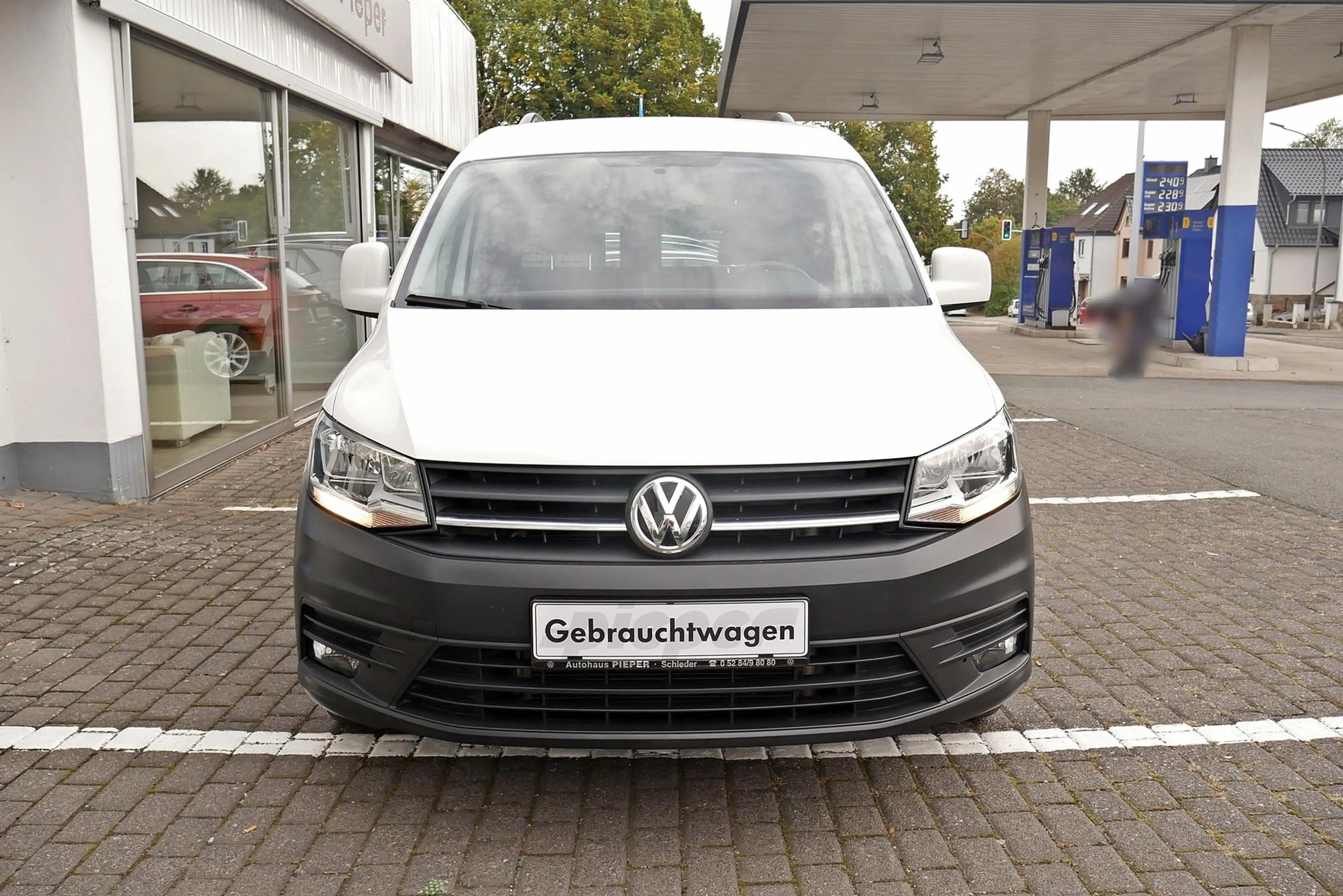 Volkswagen Caddy 2.0 TDI Kasten AHK Sortimo Regal 75 kW (102 PS)... — photo 4