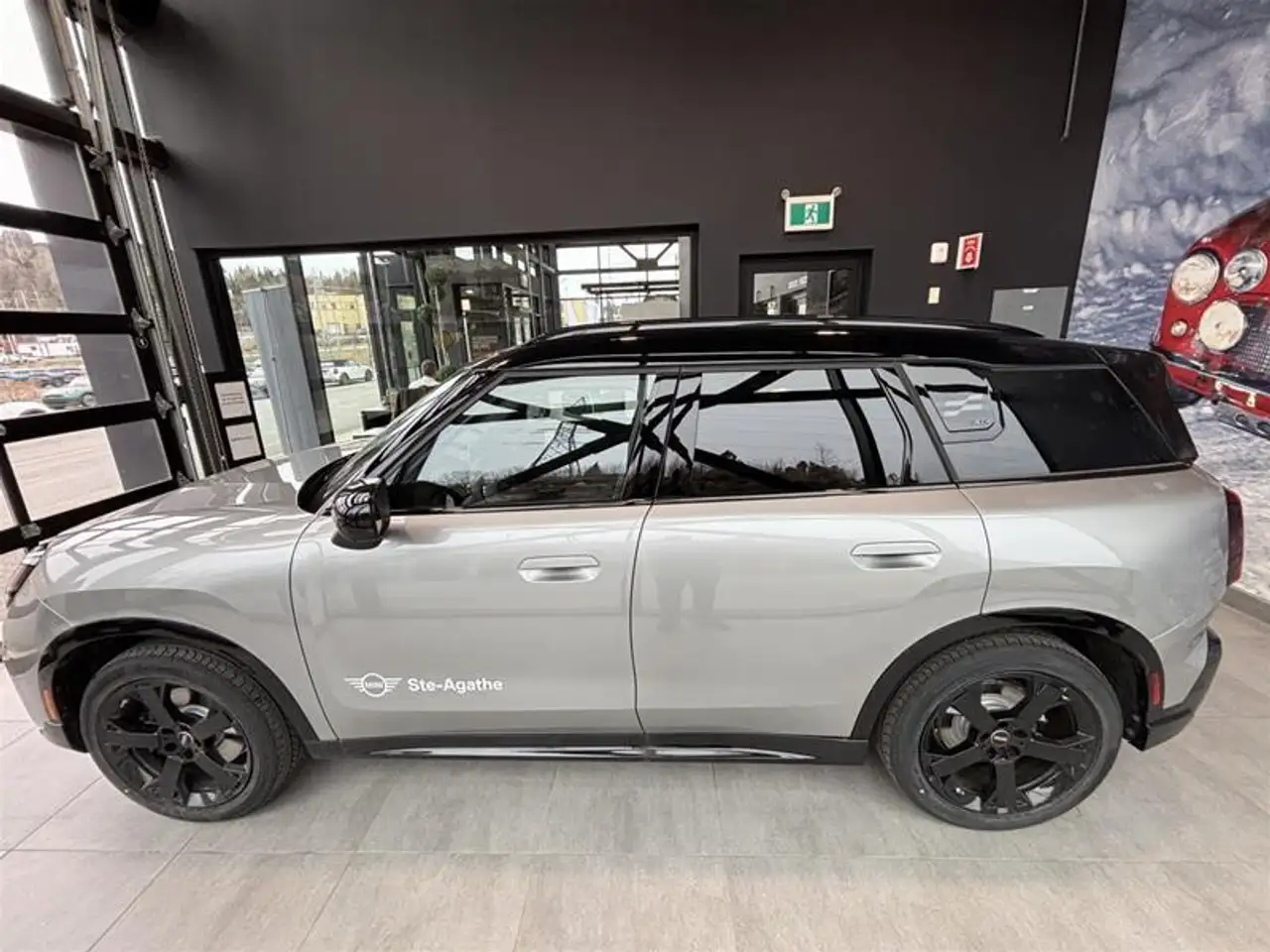 MINI Countryman снимка MINI Countryman