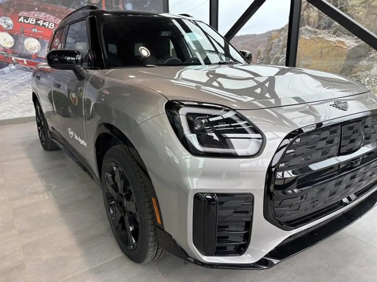 MINI Countryman снимка MINI Countryman