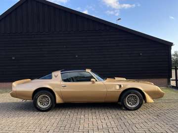 Firebird 6.6 T/A in mooie staat NL kenteken