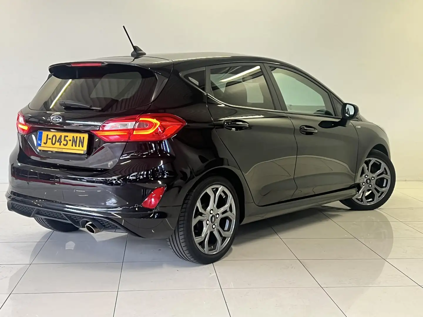 Ford Fiesta 1.0 EcoBoost ST-Line X | B&O Audio | LED | Stoelve Negro - 2