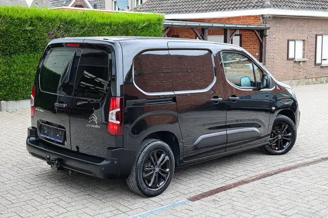 Citroen Berlingo view 5