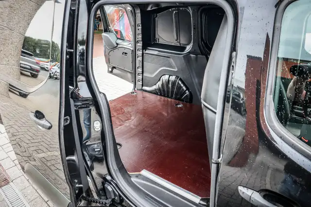 Citroen Berlingo view 16